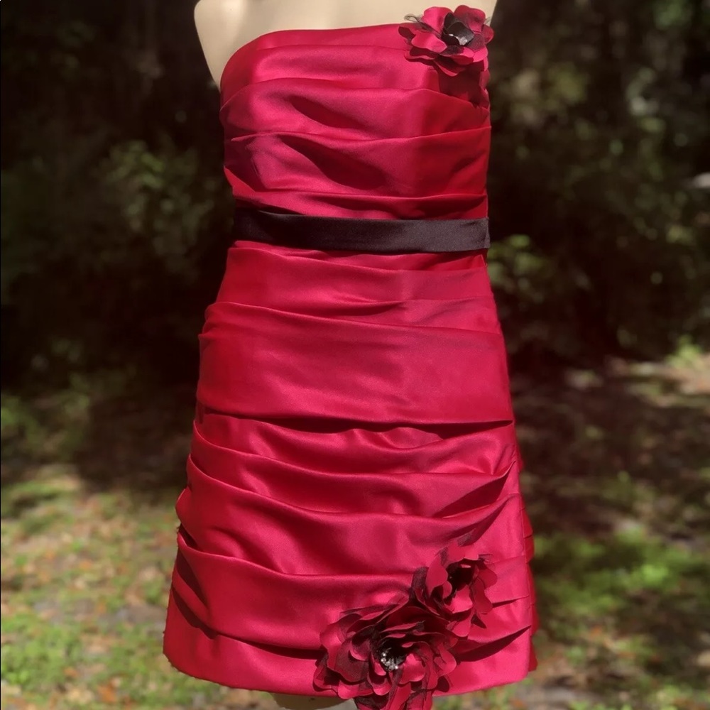 Magenta Formal Dress Size 8 By Impressions